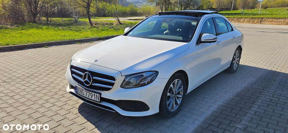 Mercedes-Benz Klasa E 220 d 4-Matic Business Edition 9G-TRONIC - 9