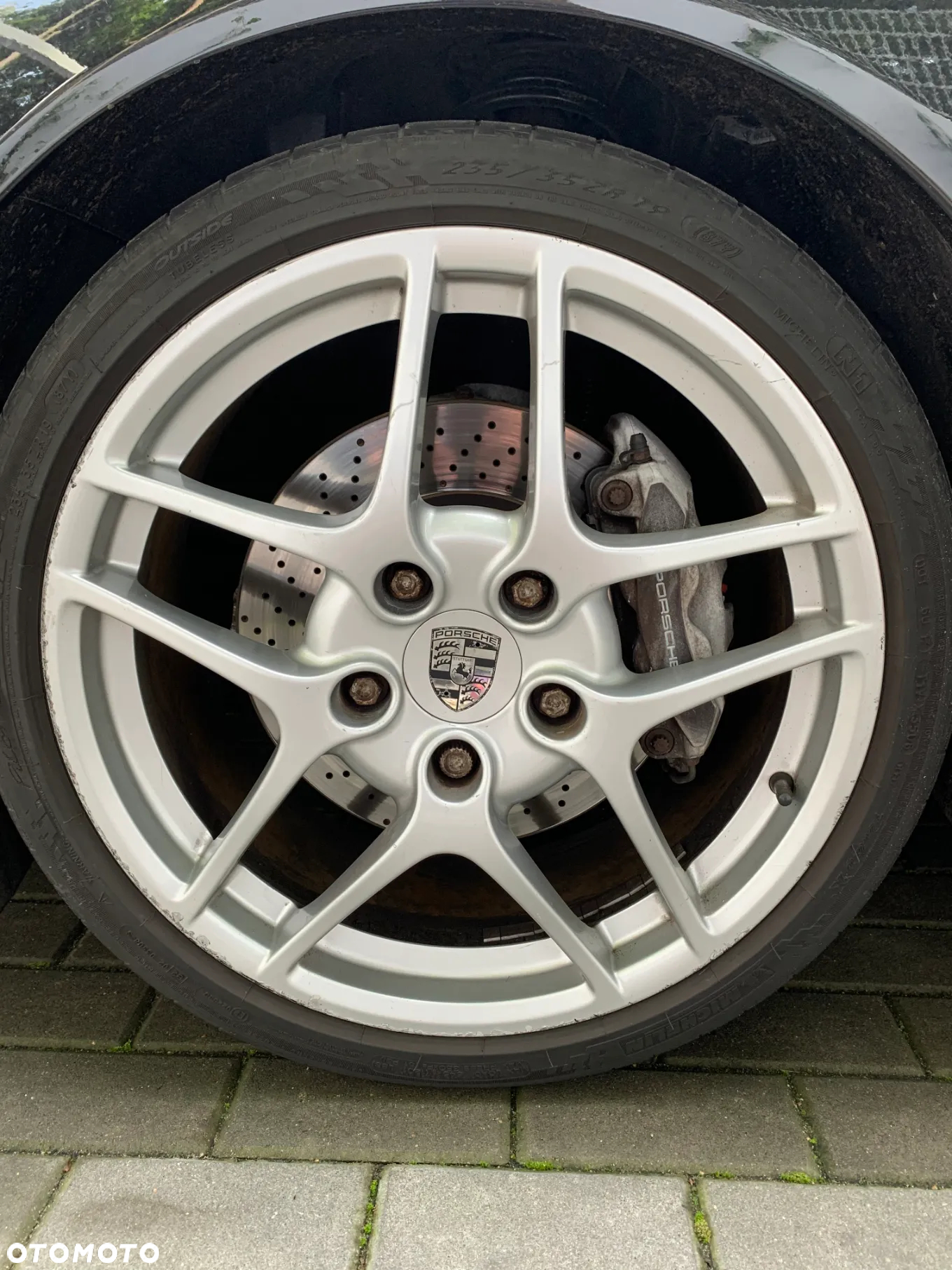 Porsche 911 Carrera - 37