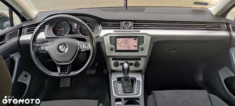 Volkswagen Passat 2.0 TDI BMT Comfortline DSG - 6