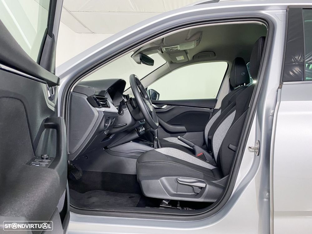 Skoda Kamiq 1.0 TSI DSG — fotografia 8