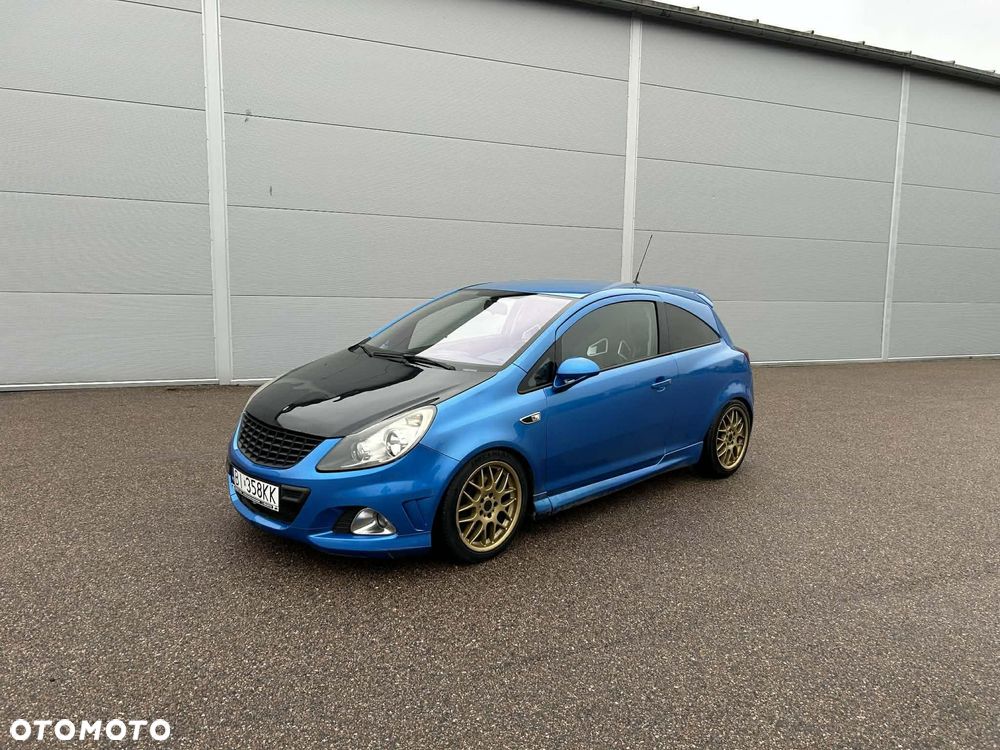 Opel Corsa 1.6 T OPC - 3