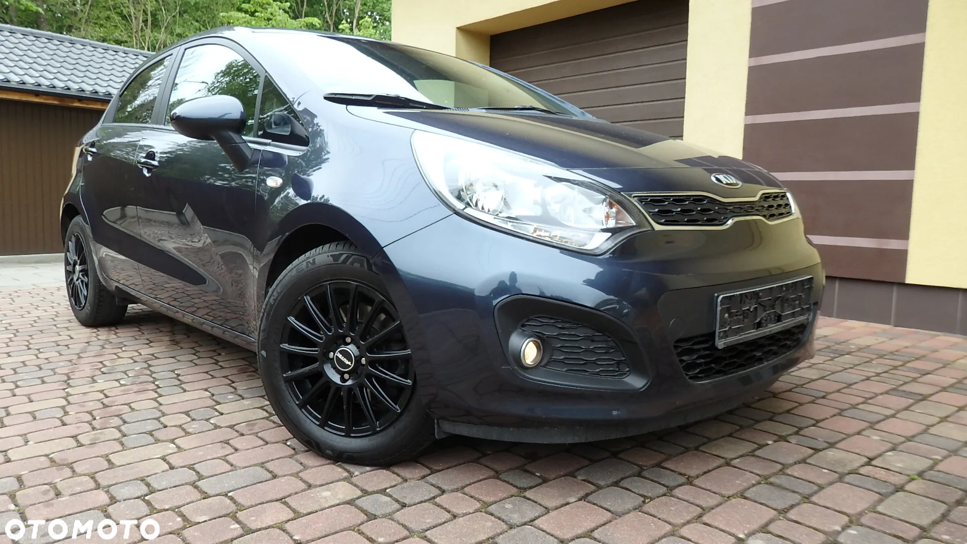 Kia Rio - 20