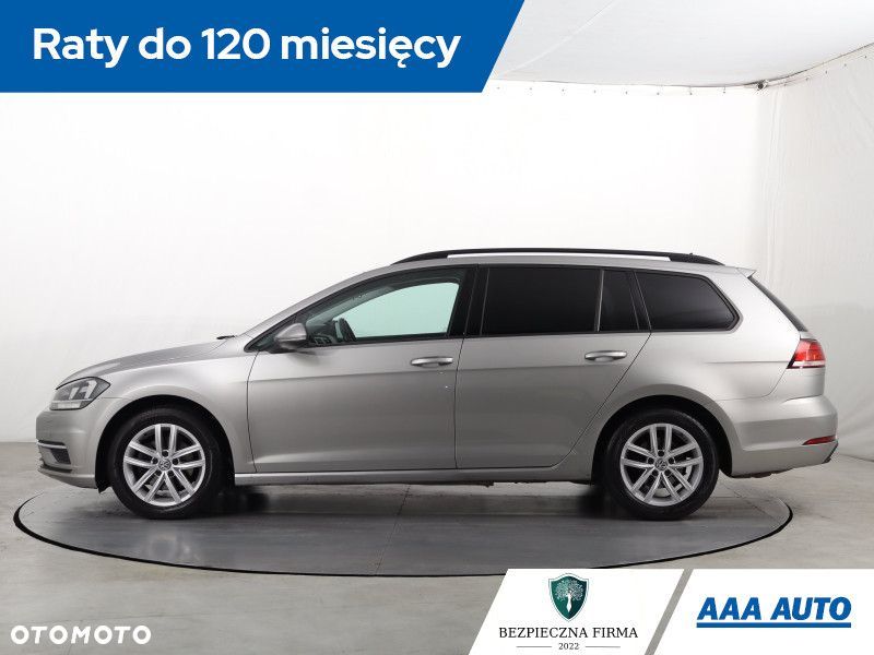 Volkswagen Golf - 3