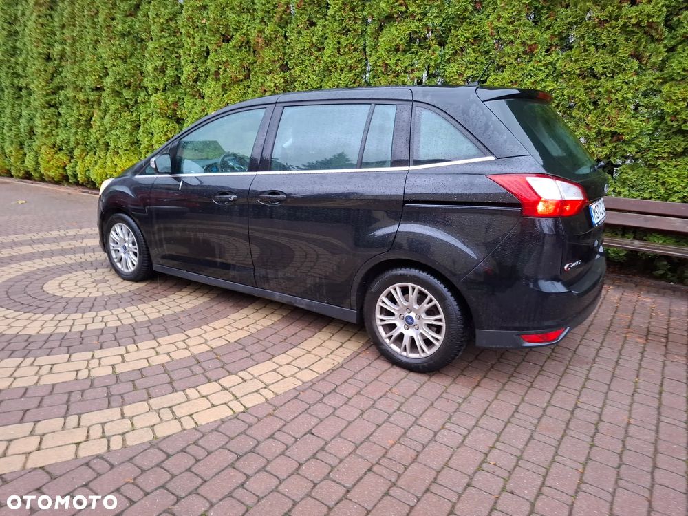 Ford Grand C-MAX - 4