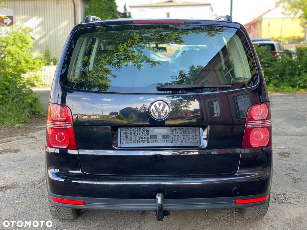 Volkswagen Touran - 6