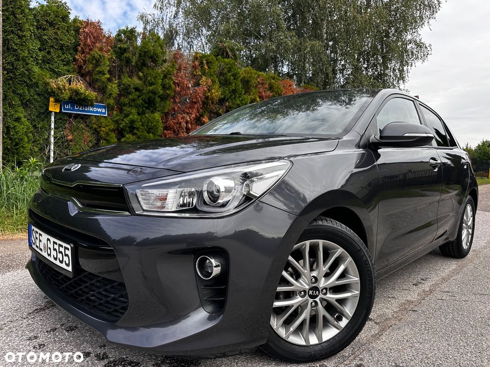 Kia Rio 1.2 Dream Team Edition - 37