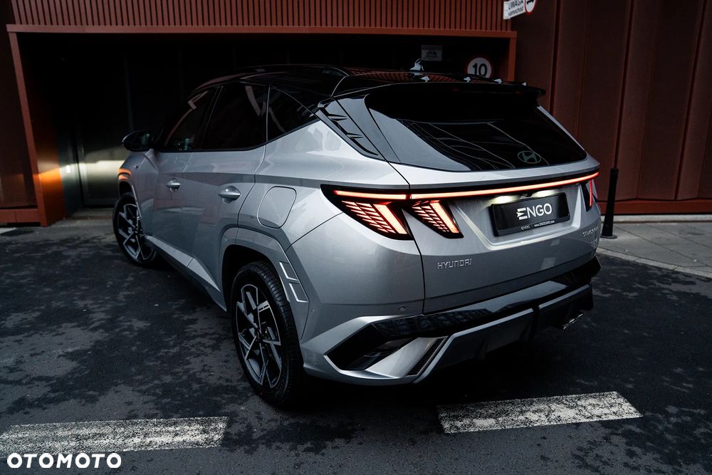 Hyundai Tucson 1.6 T-GDi HEV N-Line 4WD - 23