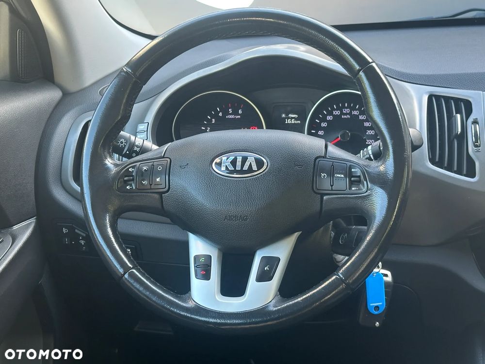 Kia Sportage - 15