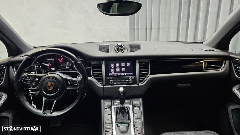 Porsche Macan S - 13