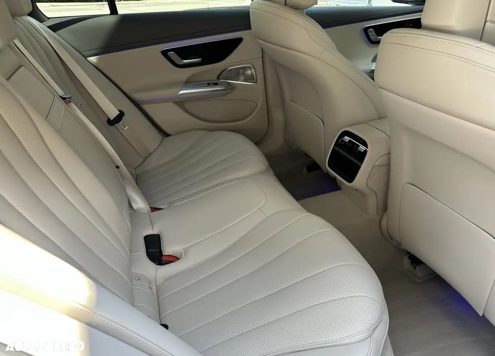 Mercedes-Benz E 220 d MHEV - 17