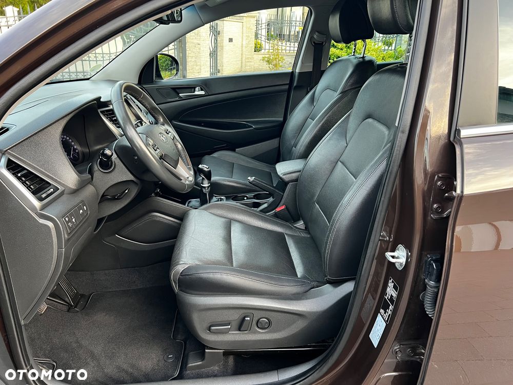 Hyundai Tucson - 16