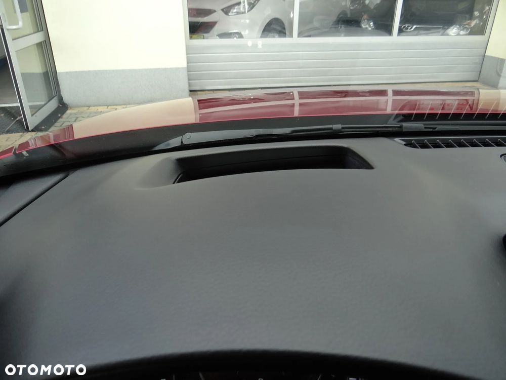 Mazda 3 e-SKYACTIV-G 122 M HYBRID DRIVE HOMURA - 28