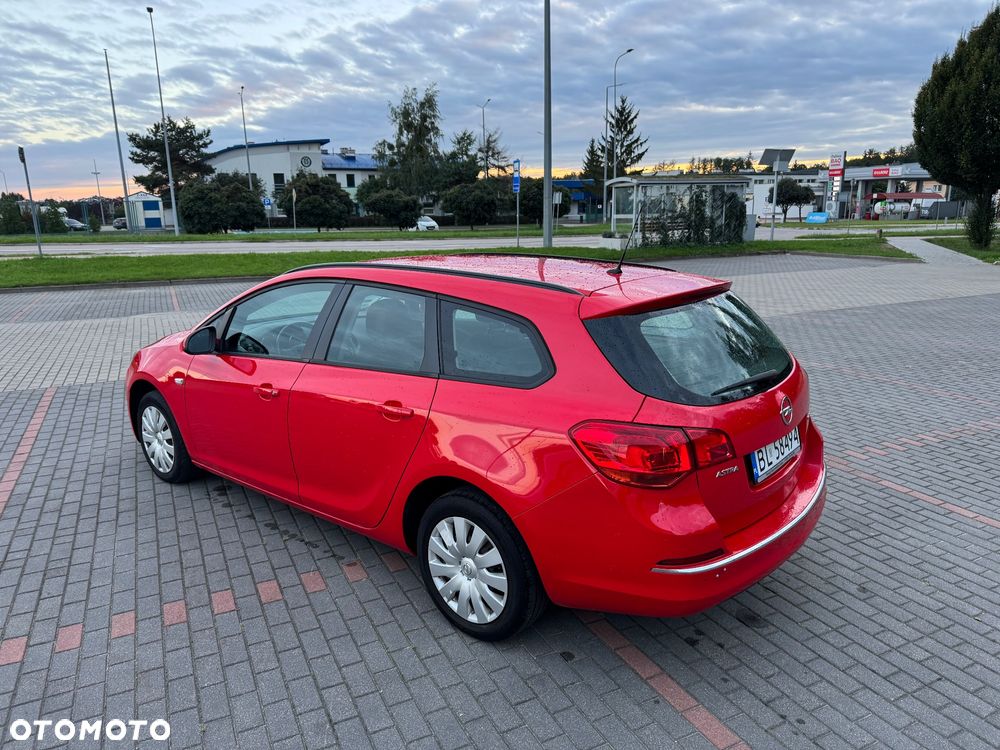 Opel Astra - 16