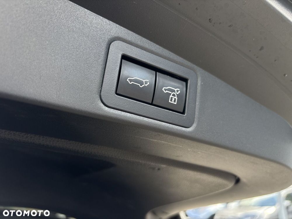 Toyota Corolla 1.8 Hybrid Style - 33