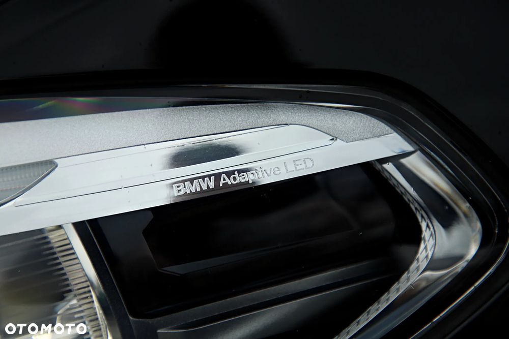 BMW X3 xDrive20i GPF Advantage - 29