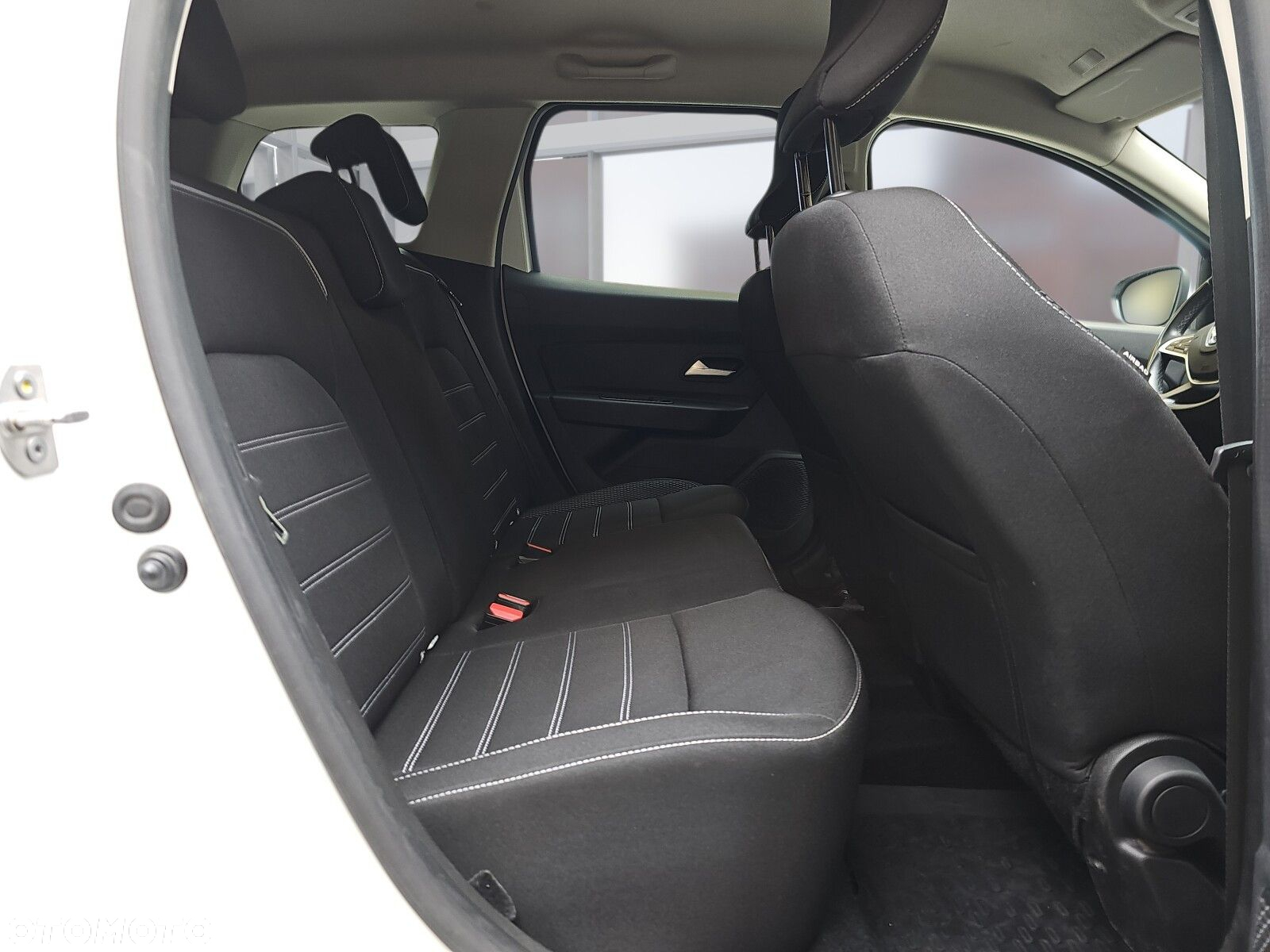 Dacia Duster 1.3 TCe Prestige 4WD - 13