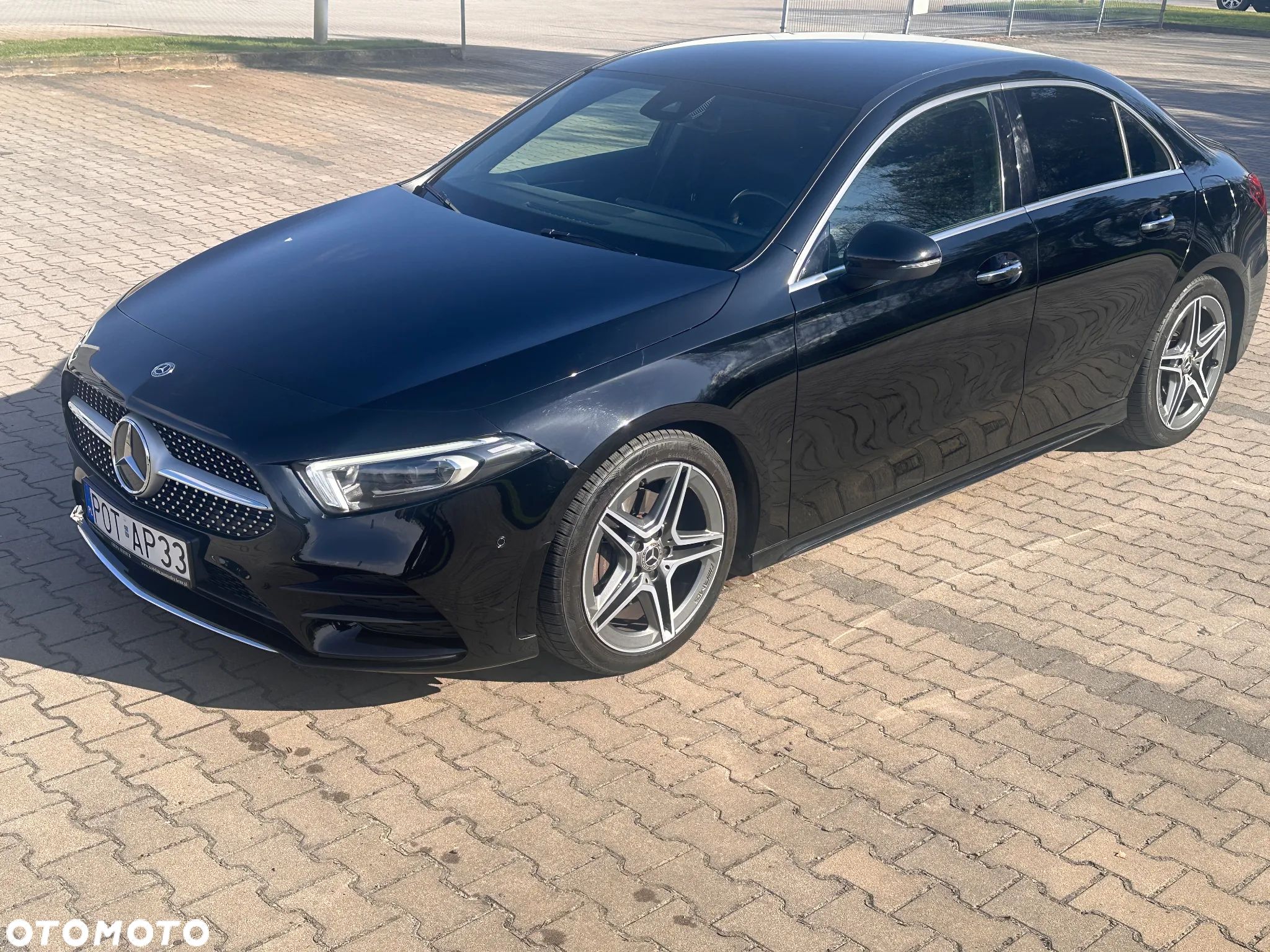 Mercedes-Benz Klasa A 200 AMG Line 7G-DCT - 1