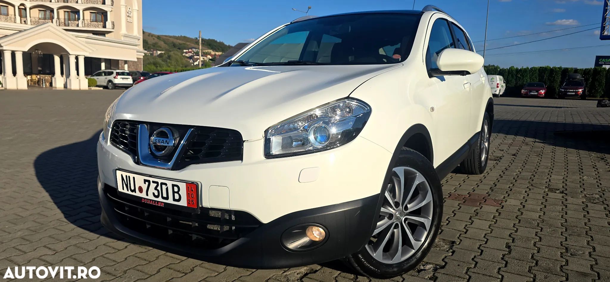 Nissan Qashqai 1.6 DCI ALL-MODE 4x4i TEKNA+ - 1