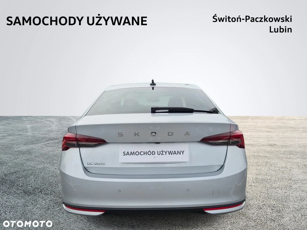 Skoda Octavia 2.0 TDI Selection - 9