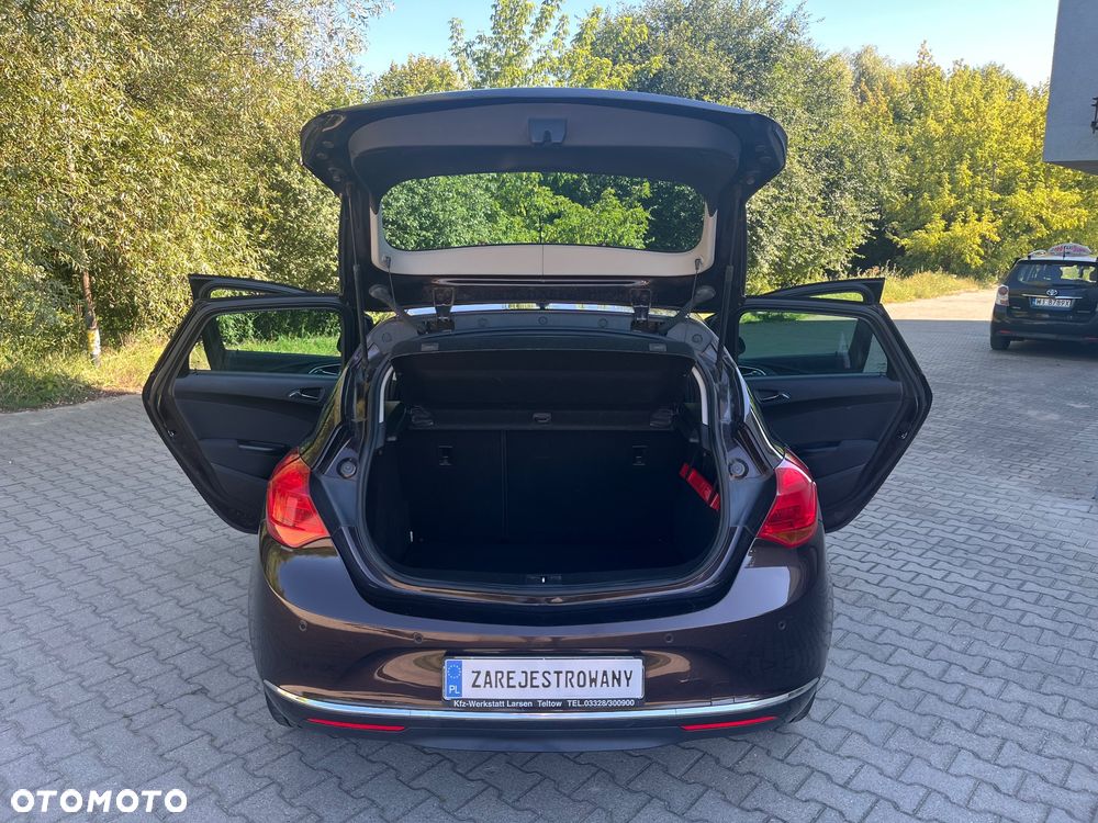 Opel Astra 1.4 T Active - 19