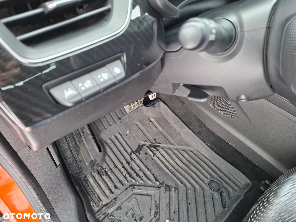 Renault Arkana 1.6 E-TECH R.S Line MMT - 8