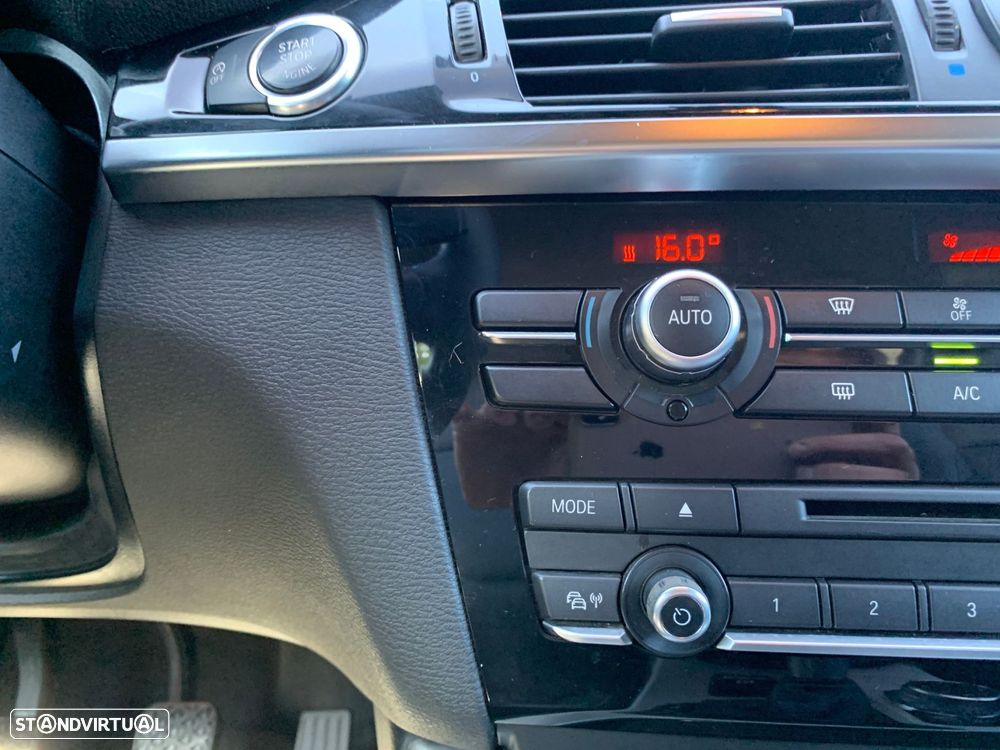 BMW X4 20 d xDrive Pack M - 33