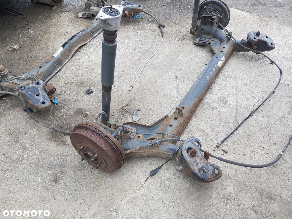 FORD B-MAX 12- BELKA ZAWIESZENIA TYŁ - 3