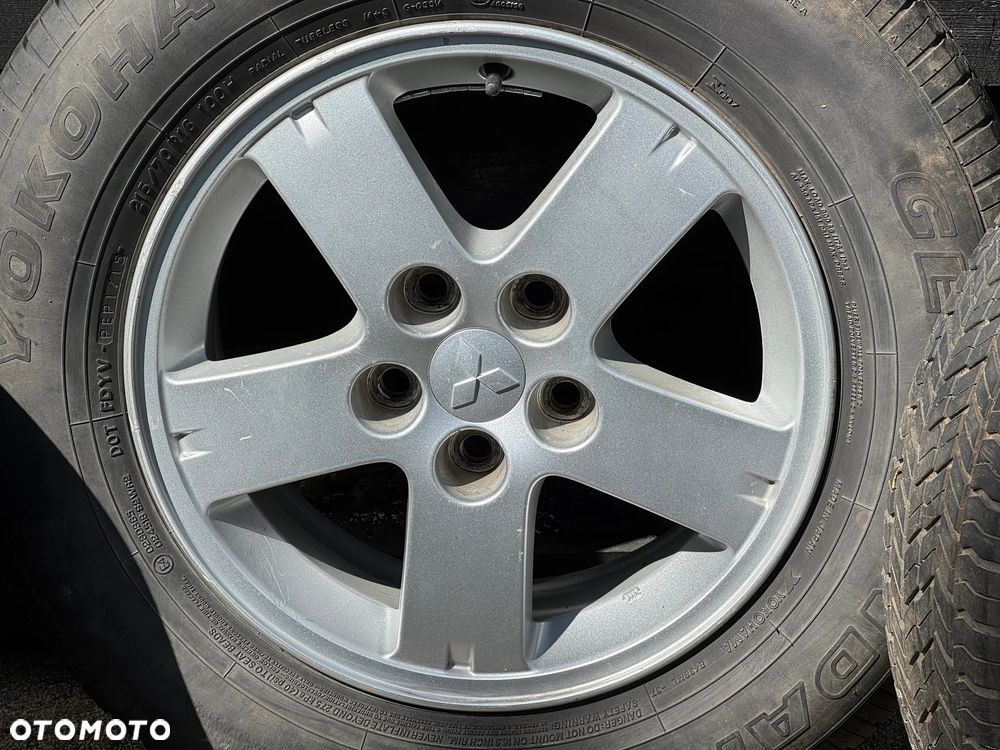 FELGI ALUMINIOWE MITSUBISHI OUTLANDER 16" + OPONY YOKOHAMA GEOLANDAR 215/70R16 Rozstaw Śrub 5x114,3 - 5
