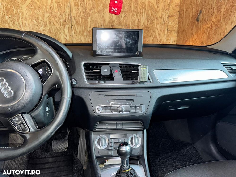 Audi Q3 2.0 TDI Quattro S tronic - 9