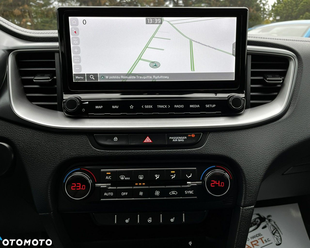 Kia Ceed 1.5 T-GDI Business Line Plus - 23