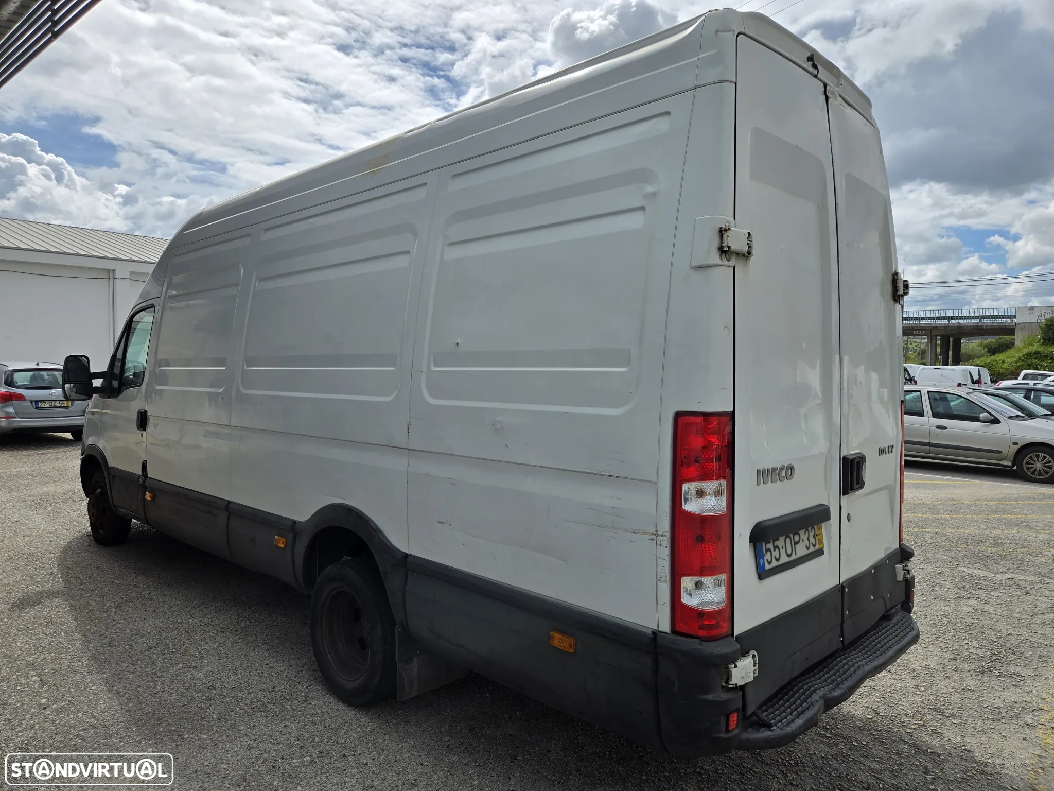 Iveco Daily Longa 35C13 2.3TD 130cv Rodado Duplo - 3