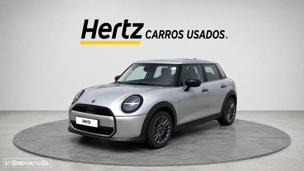 MINI 5 Portas Cooper Premium Essential Auto - 3