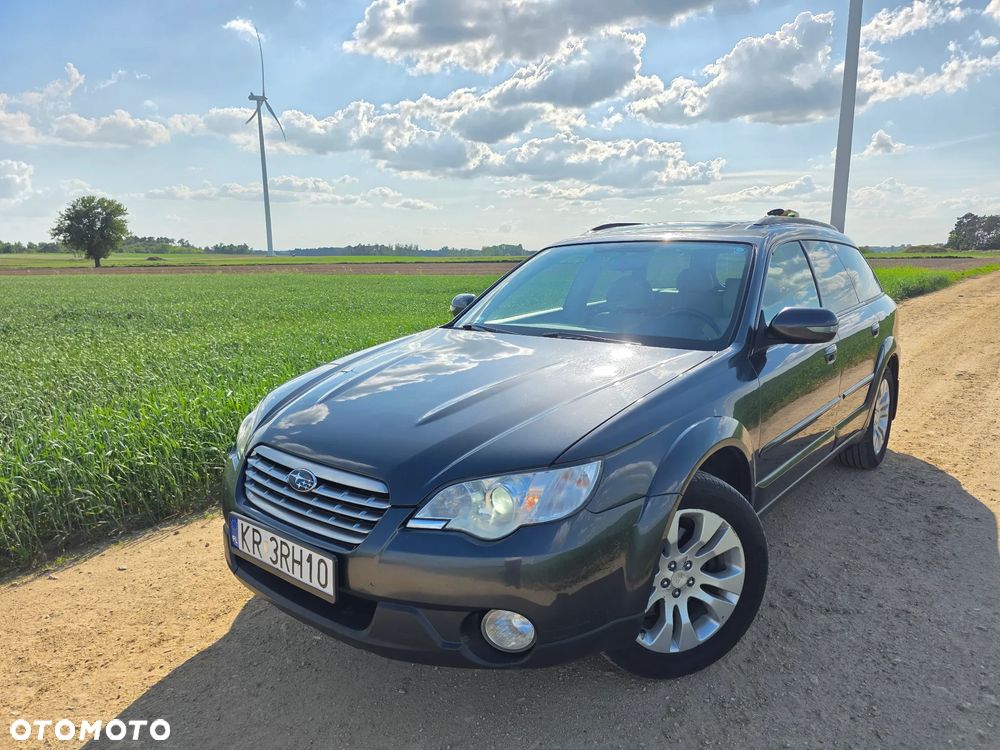 Subaru Outback 3.0RE EXE - 1