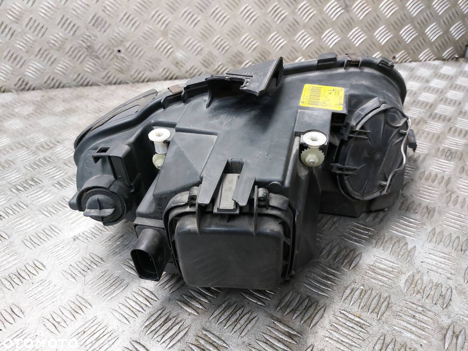 LAMPA LEWY PRZÓD AUDI A3 8P 8P0941003K - 4