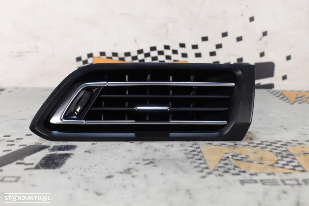 Arejador / Difusor De Ar Peugeot 308 Ii  96778766/ Saída De Ar Lateral - 1