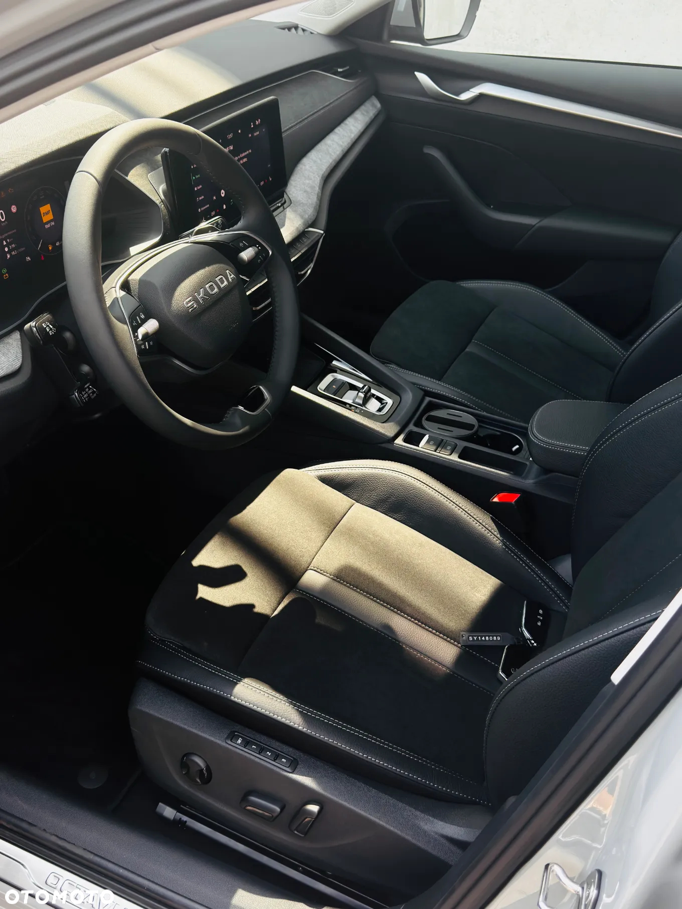 Skoda Octavia 2.0 TDI Edition 130 Selection DSG - 8