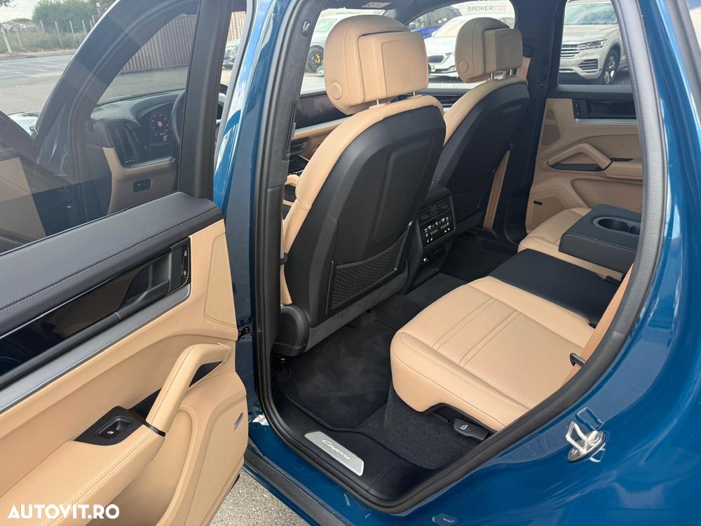 Porsche Cayenne Turbo E-Hybrid Tiptronic S - 19