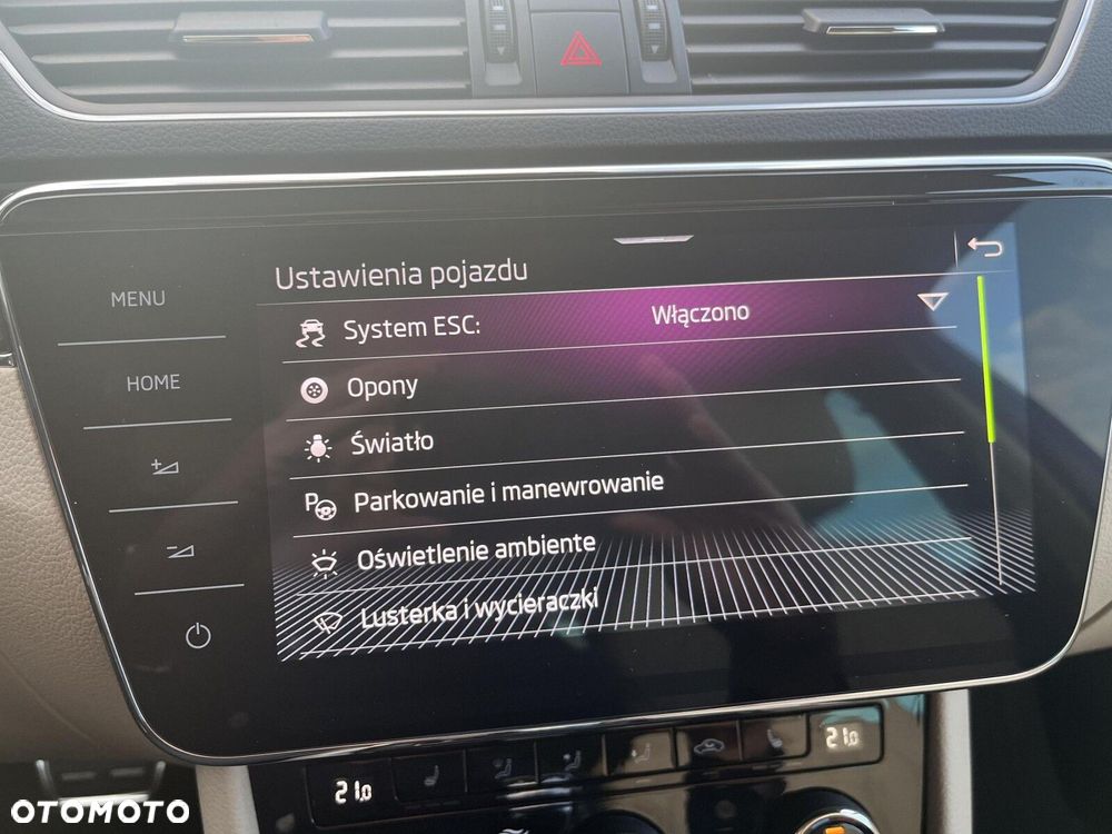 Skoda Superb 2.0 TSI 4x4 L&K DSG - 26