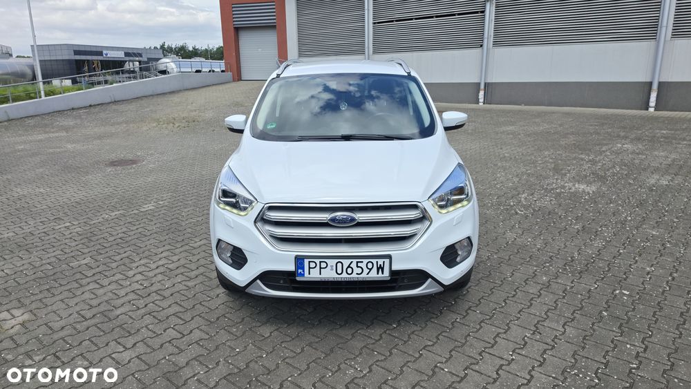 Ford Kuga 2.0 TDCi 4x4 Titanium - 3