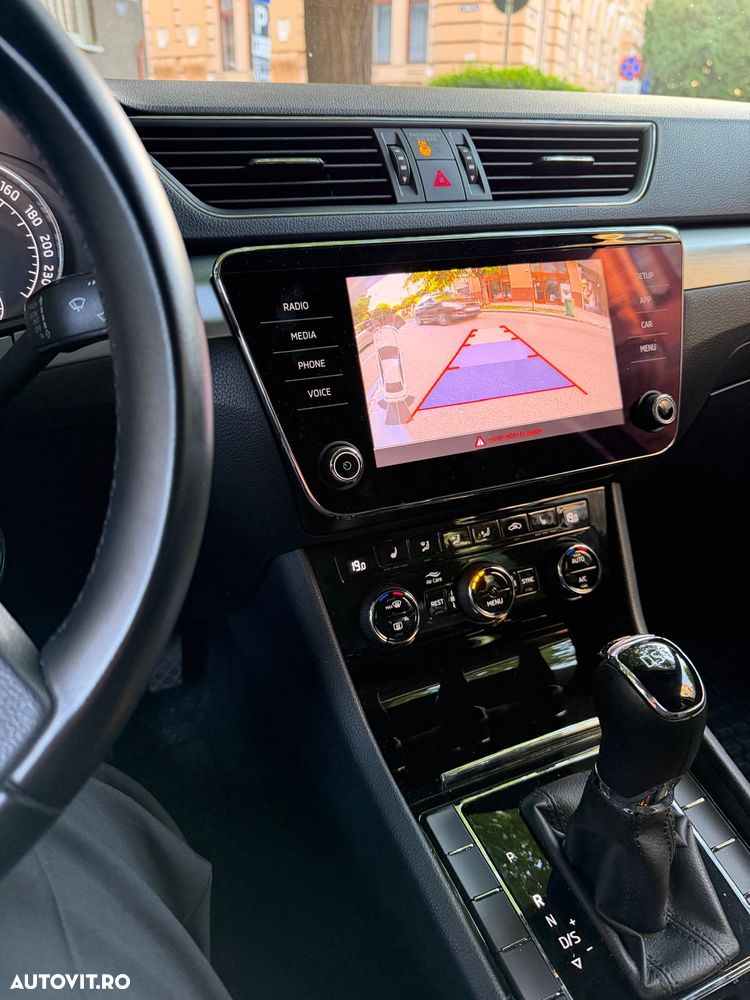 Skoda Superb 1.5 TSI DSG Ambition - 7