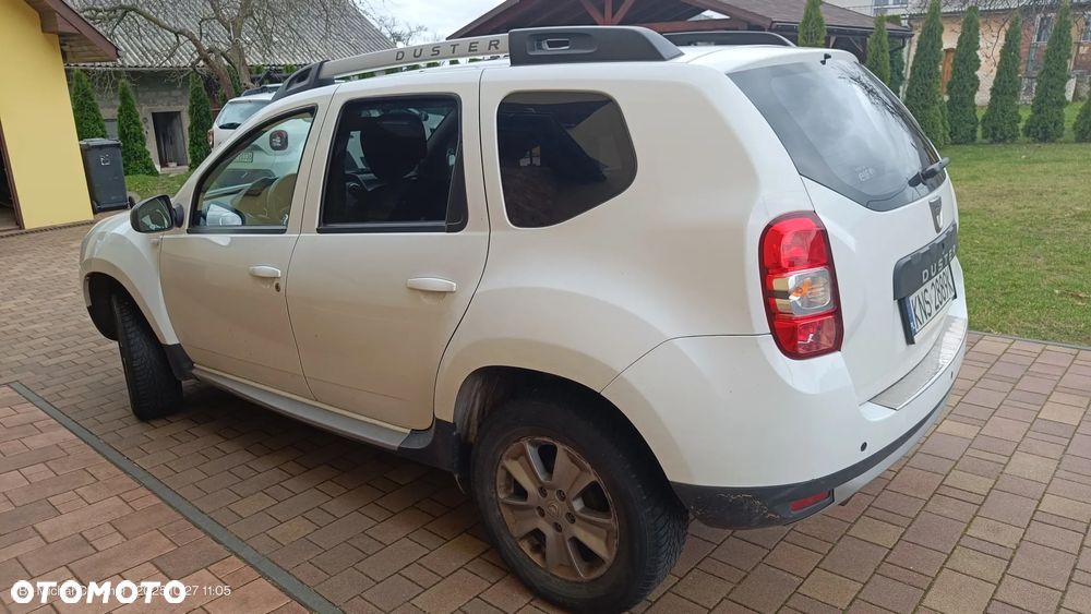Dacia Duster 1.6 SCe Laureate S&S - 4