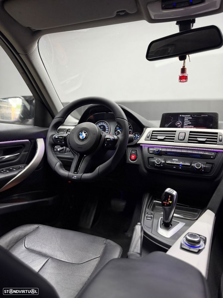 BMW 318 d Aut. - 12