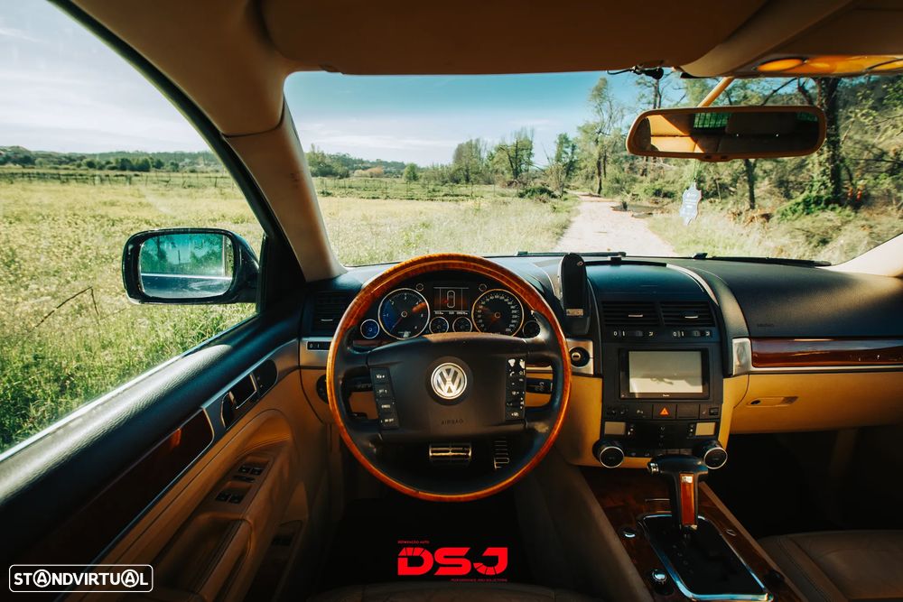 VW Touareg 5.0 V10 TDI Auto - 21