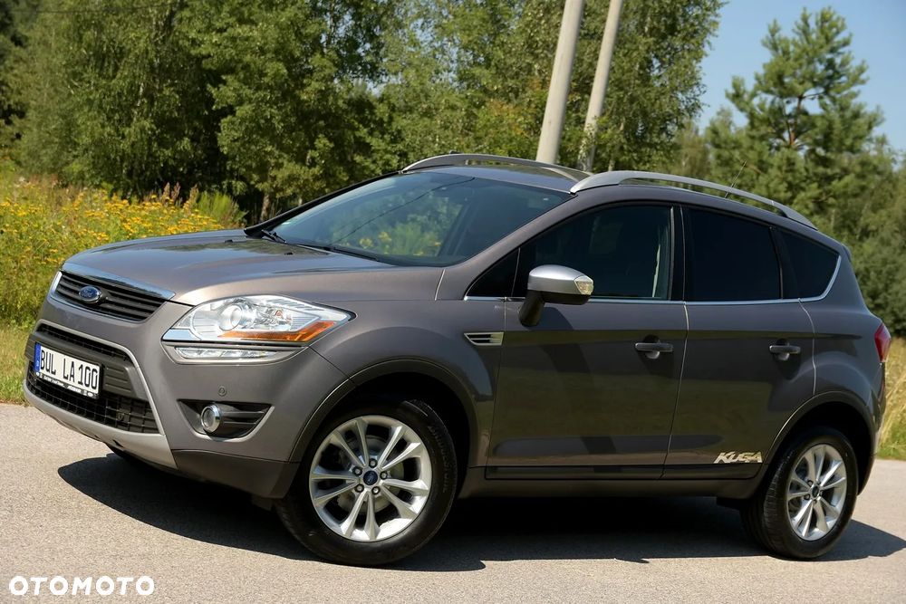 Ford Kuga 2.0 TDCi 4x4 Titanium - 4