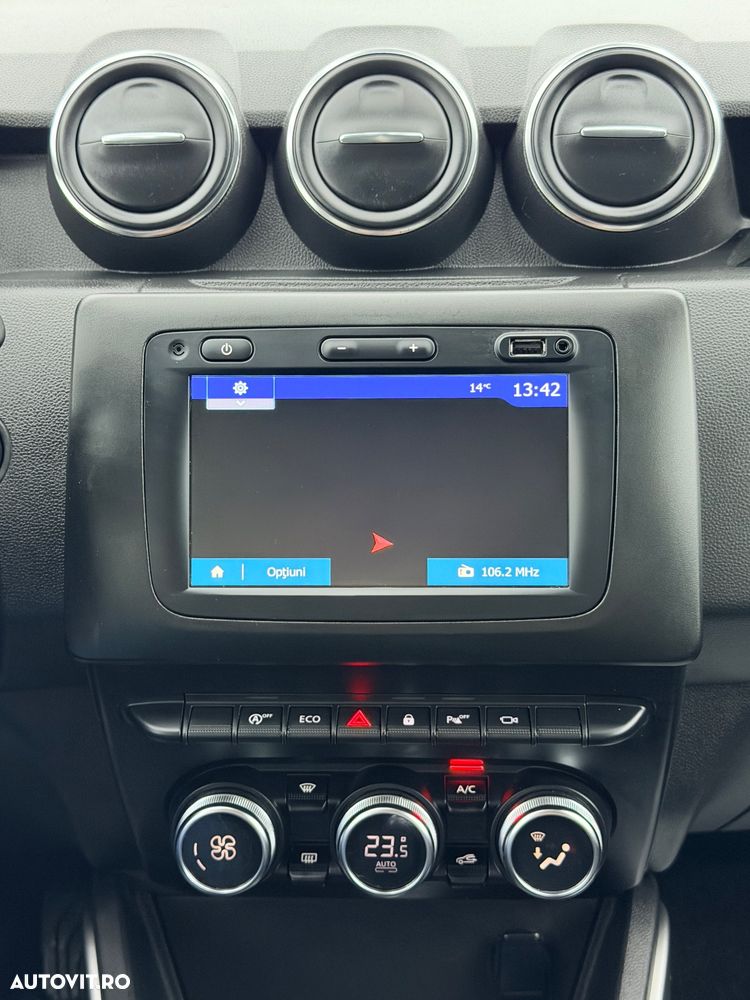 Dacia Duster TCe 100 Essential - 23