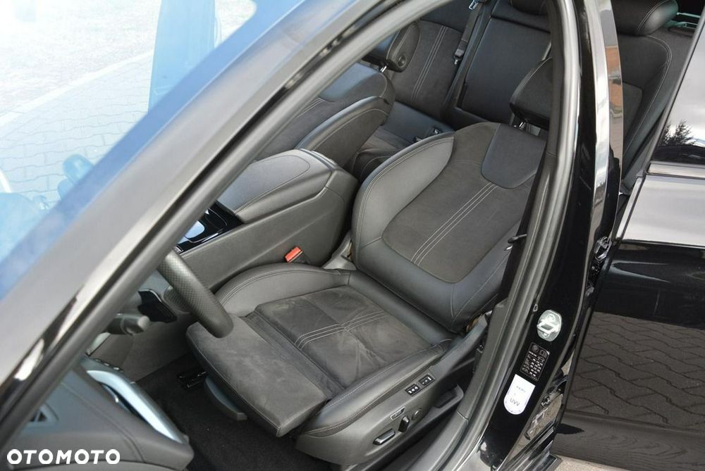 Opel Insignia 2.0 T 4x4 GSi S&S - 17