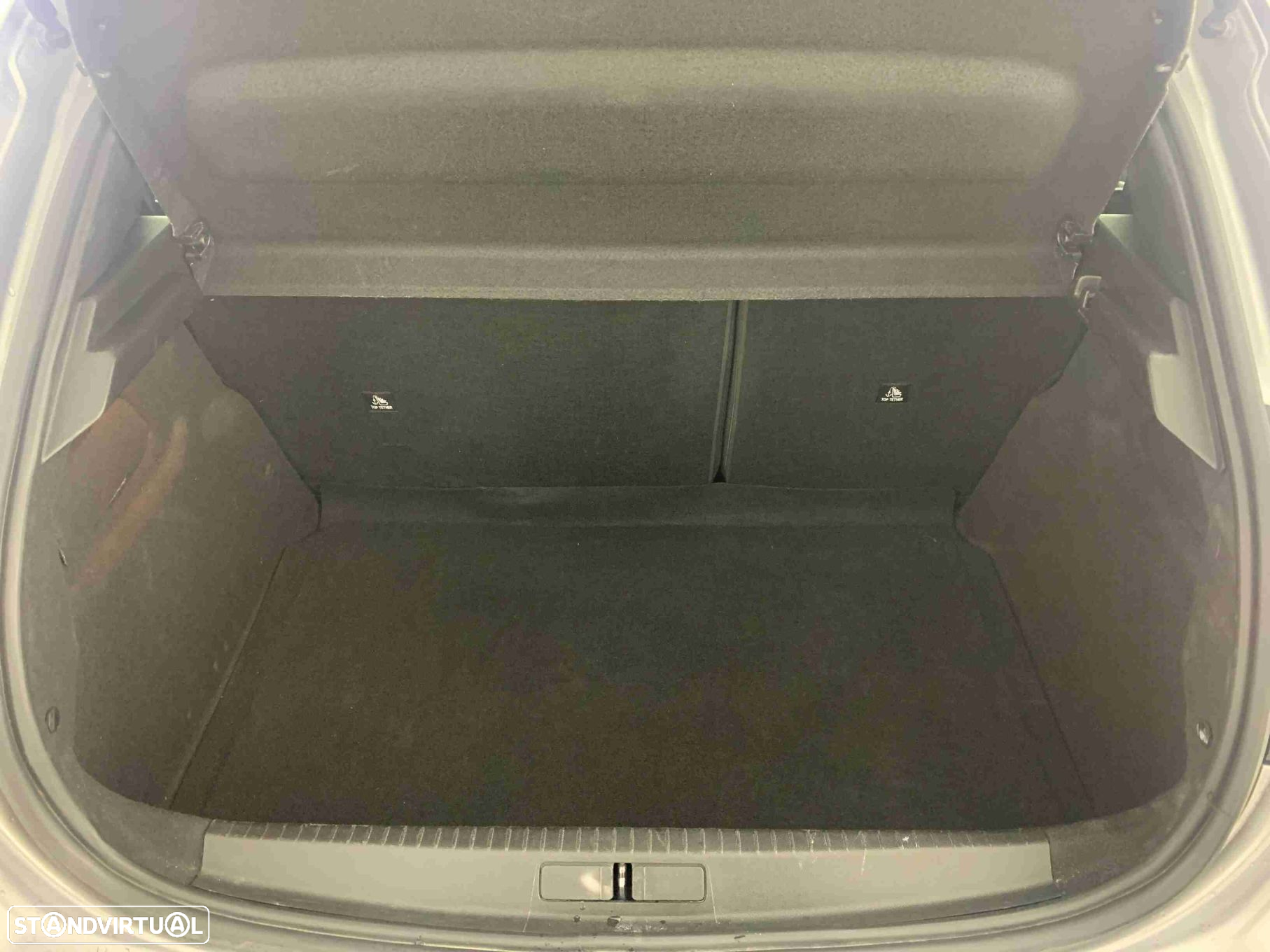 Peugeot 208 1.2 PureTech Active - 14