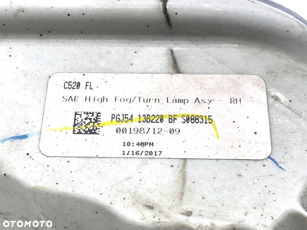 HALOGEN PRAWY PRZÓD  FORD USA ESCAPE III 2012 - 2019 2.0 Ecoboost 179 kW [242 KM] 2017 - 2019 - 7