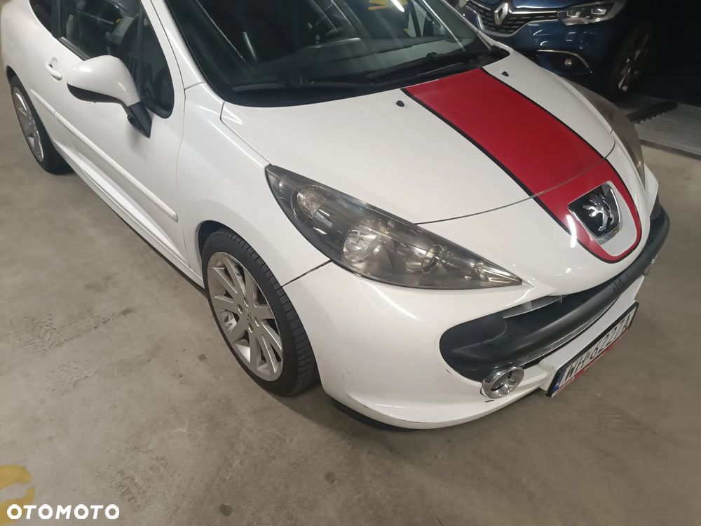 Peugeot 207 RC - 4