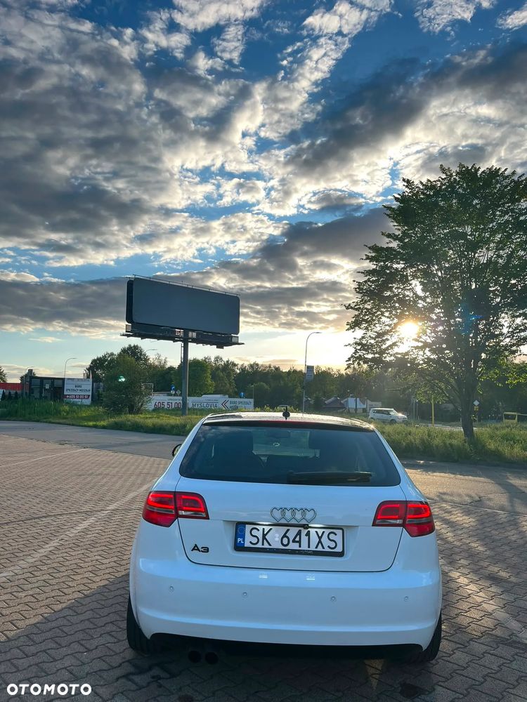Audi A3 Sportback 1.9 TDI DPF S tronic Ambiente - 7
